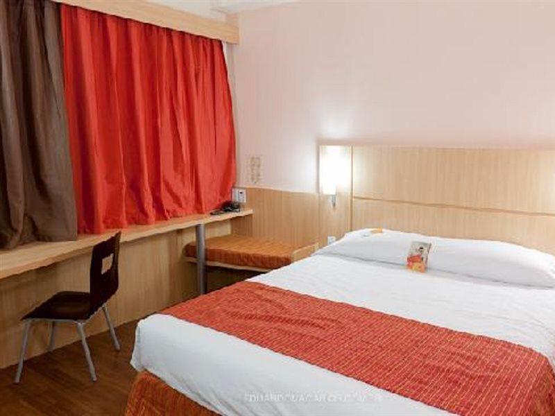 Hotel Ibis Curitiba Shopping Esterno foto