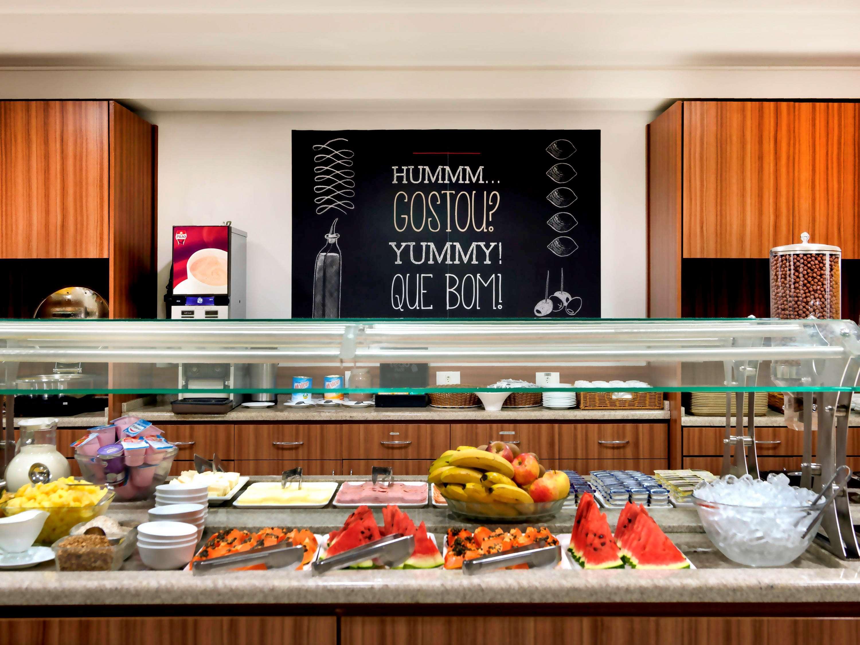 Hotel Ibis Curitiba Shopping Esterno foto