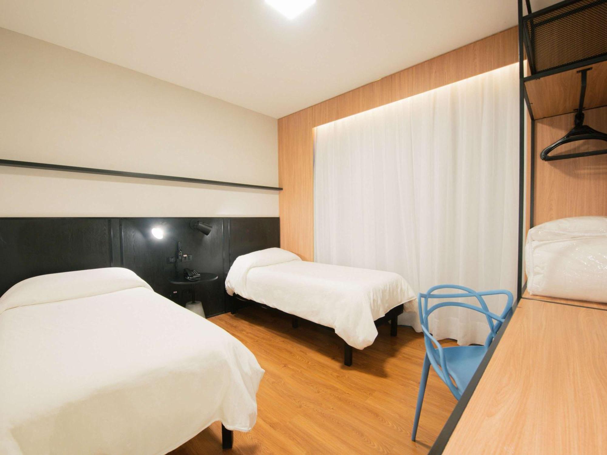 Hotel Ibis Curitiba Shopping Esterno foto