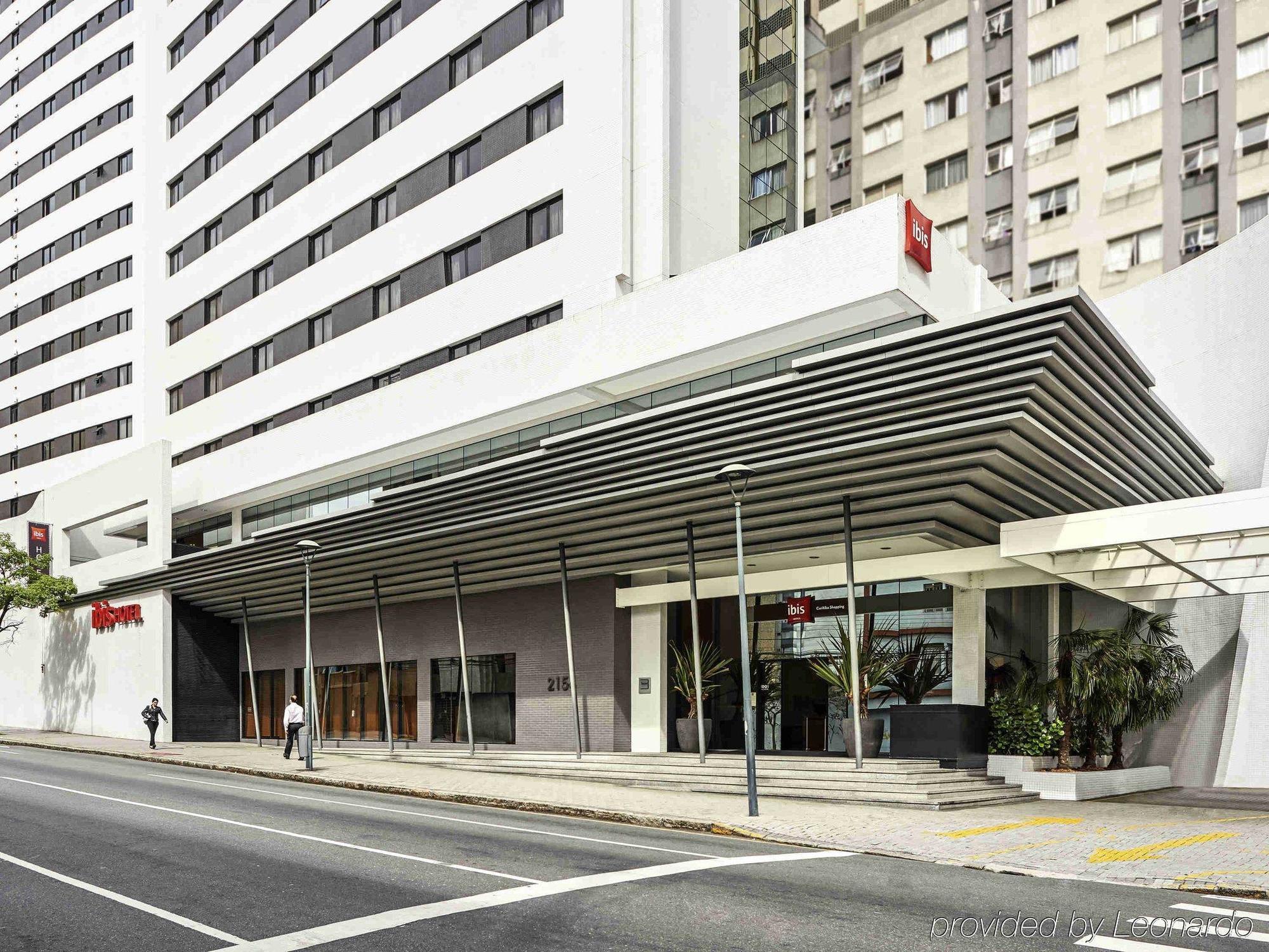 Hotel Ibis Curitiba Shopping Esterno foto